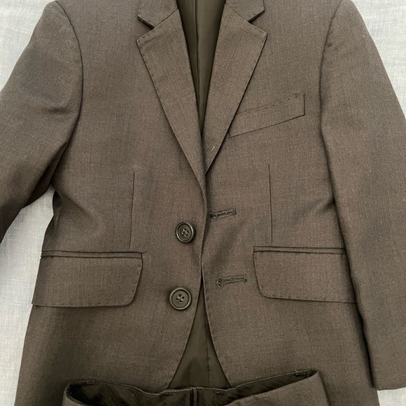 Toddler size 3T charcoal grey suit - Picture 4 of 6